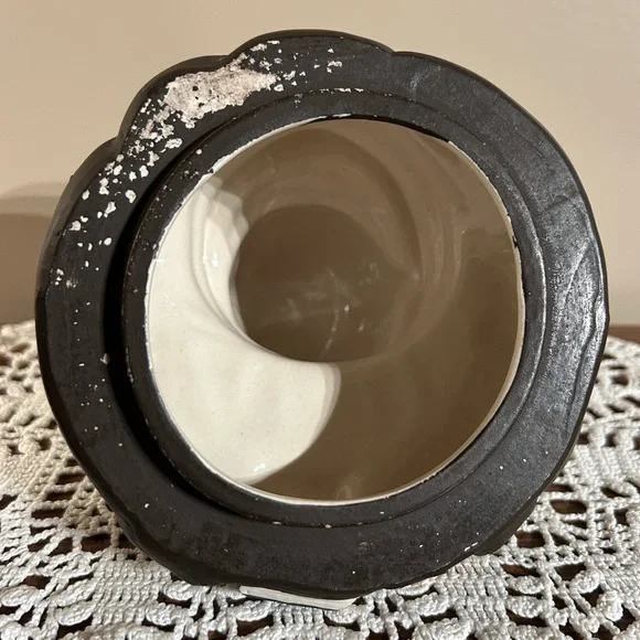 Vintage Friar Monk Cookie Jar 'Thou Shalt Not Steal' Japan holding book - Picture 5 of 10